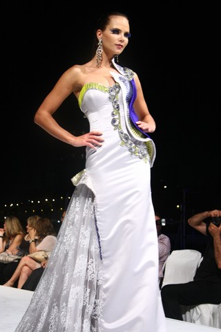 LIPS Summer Fashion Week